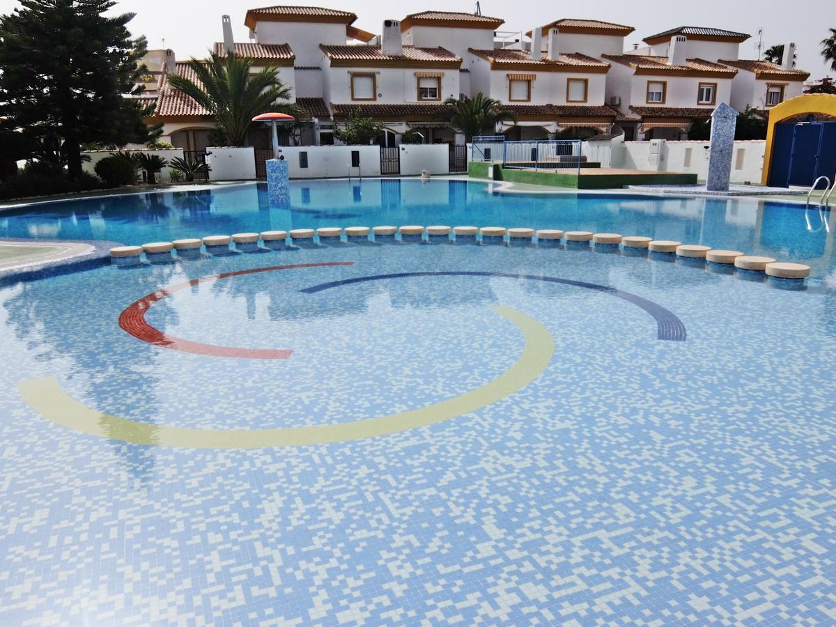 Apartamento Familiar Junto A La Playa De San Fernando - 올리바 외부 사진